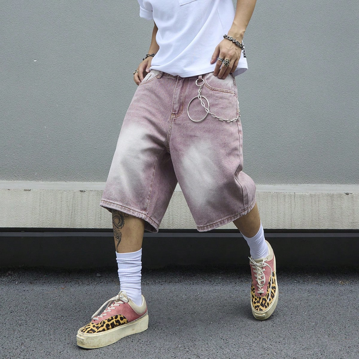 Street Fashion Art - Men's Pink Gradient Denim Shorts Vintage
