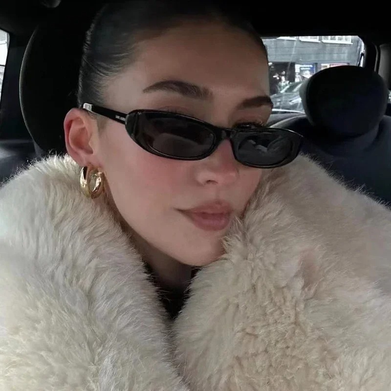 New Retro Oval Frame Sunglasse - Street Fashion Trends 评论和价格