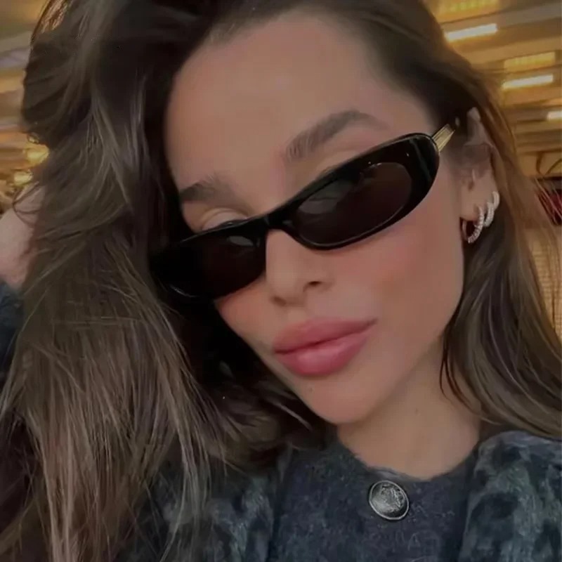 New Retro Oval Frame Sunglasse - Street Fashion Trends 评论和价格