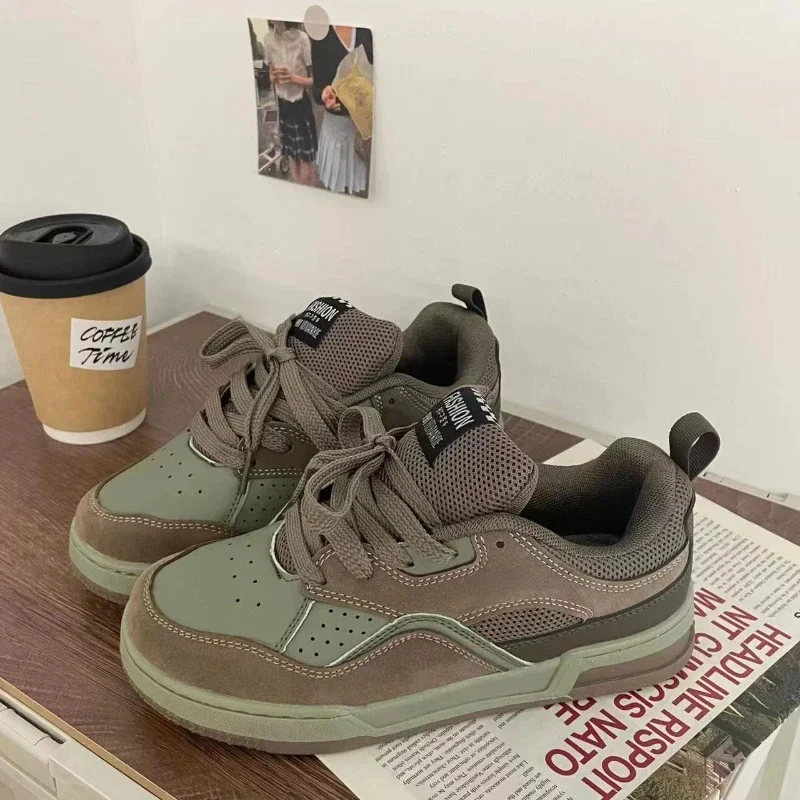 Fashion Vintage Sneakers Men A - Street Fashion Walk 评论和价格